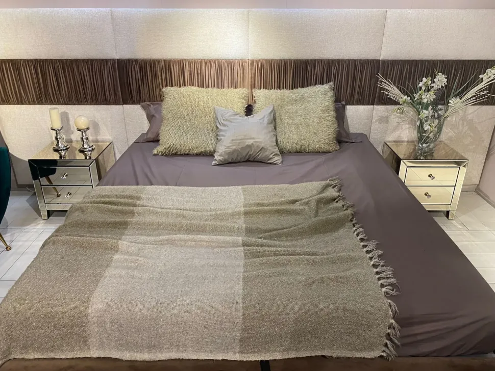 Letto king size con contenitore Infinity Novaluna a prezzo scontato