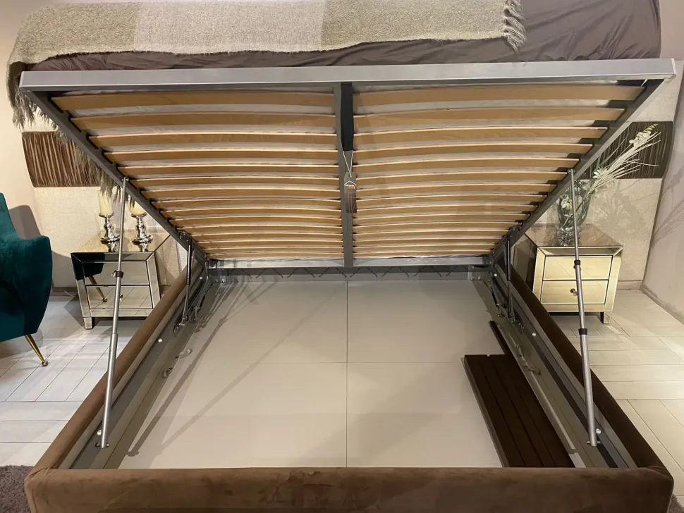 Letto king size con contenitore Infinity Novaluna a prezzo scontato