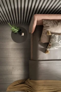 Letto king size con giroletto Hug lift Samoa a prezzo ribassato