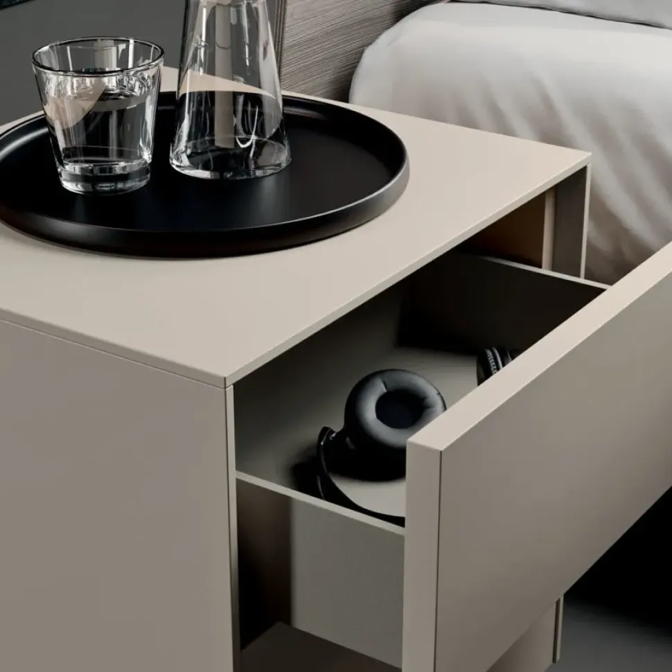 LETTO Letto moderno in legno laccato Mottes selection in OFFERTA OUTLET