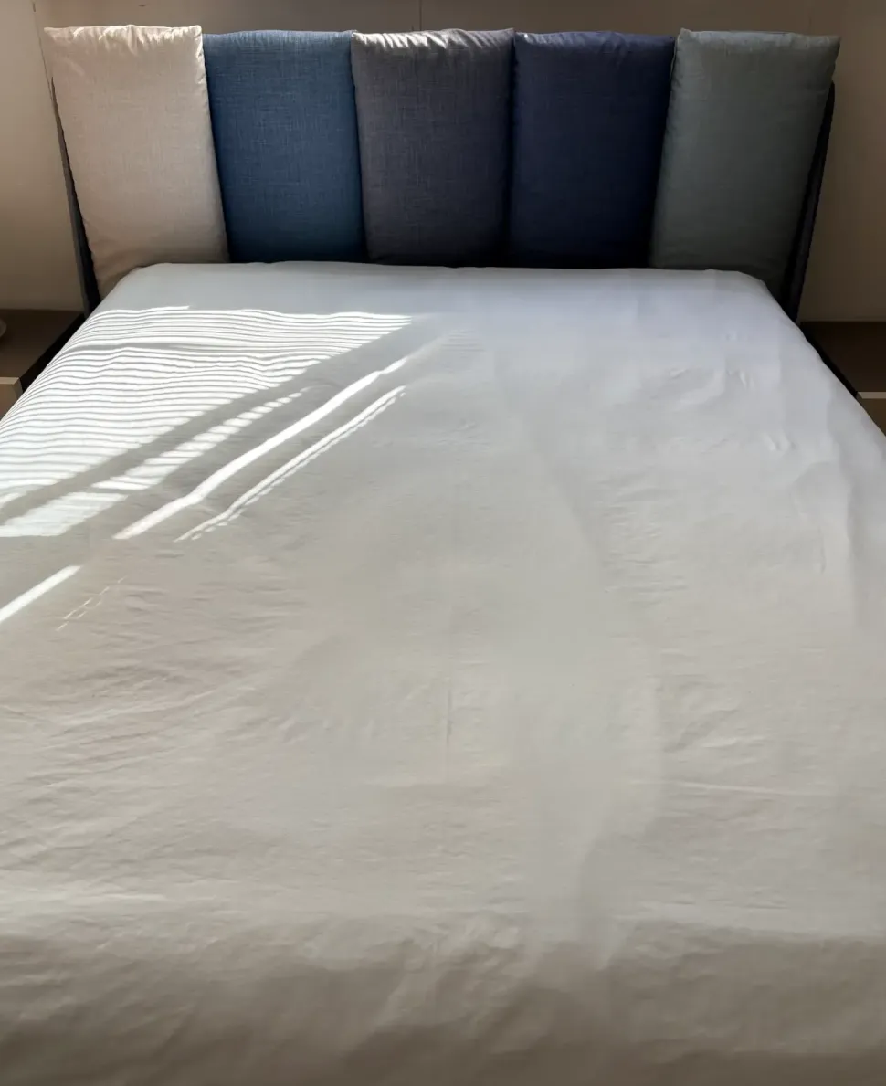 Letto Letto pillow di Artigiana letti scontato del 65%
