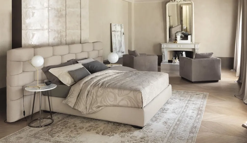 Letto matrimoniale con contenitore Majal a prezzo riservato