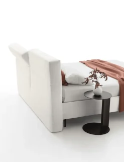 Letto matrimoniale con gambe Duo Le comfort a prezzo ribassato