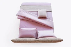 Letto matrimoniale con gambe London a prezzo riservato