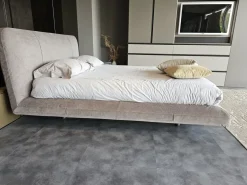 Letto matrimoniale con giroletto Avalon a prezzo riservato