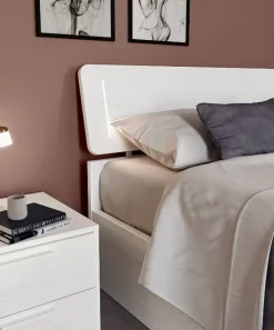 Letto matrimoniale con giroletto Vela Santalucia a prezzo ribassato