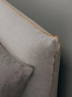 Letto matrimoniale con giroletto Bun * Md house a prezzo ribassato