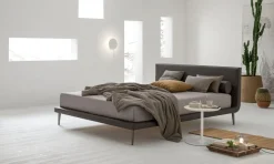 Letto matrimoniale con giroletto Aspen V&nice a prezzo ribassato