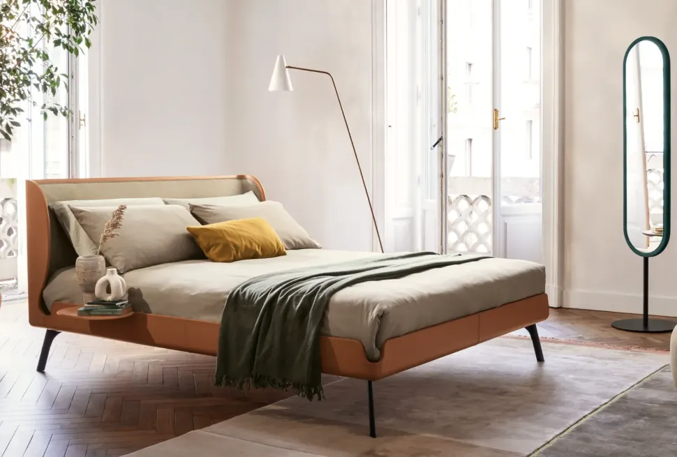 Letto matrimoniale con piedini Gabri Bolzan a prezzo ribassato