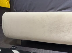 Letto matrimoniale design Tamigi Novaluna a prezzo scontato