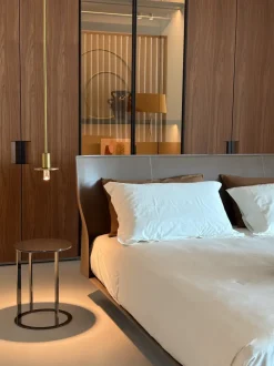 Letto matrimoniale design Alys B&b italia a prezzo ribassato