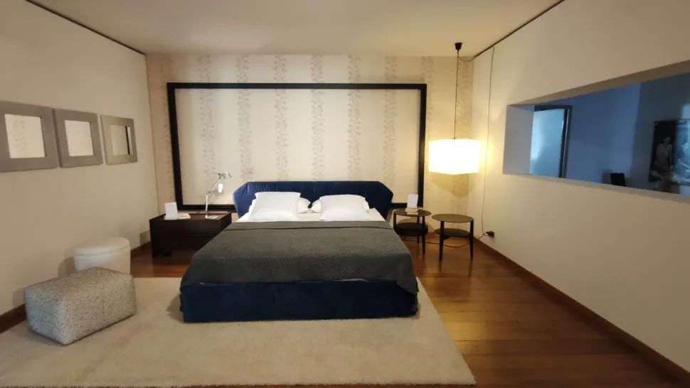 Letto matrimoniale design New york box Saba a prezzo scontato