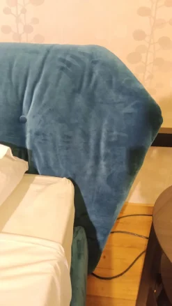 Letto matrimoniale design New york box Saba a prezzo scontato