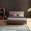Letto matrimoniale design Max alto Twils a prezzo scontato
