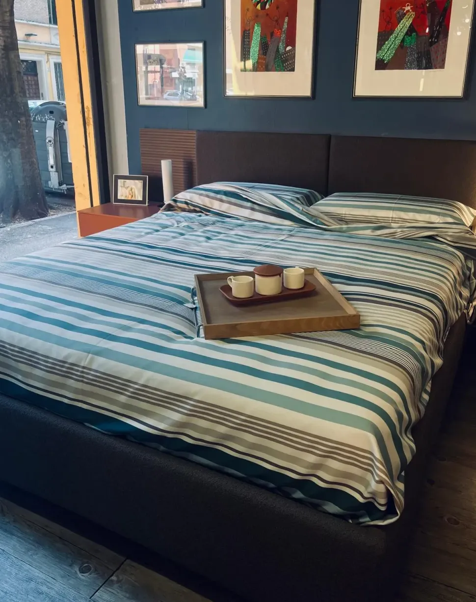 Letto matrimoniale Letto matrimoniale Adok con un ribasso IMPERDIBILE