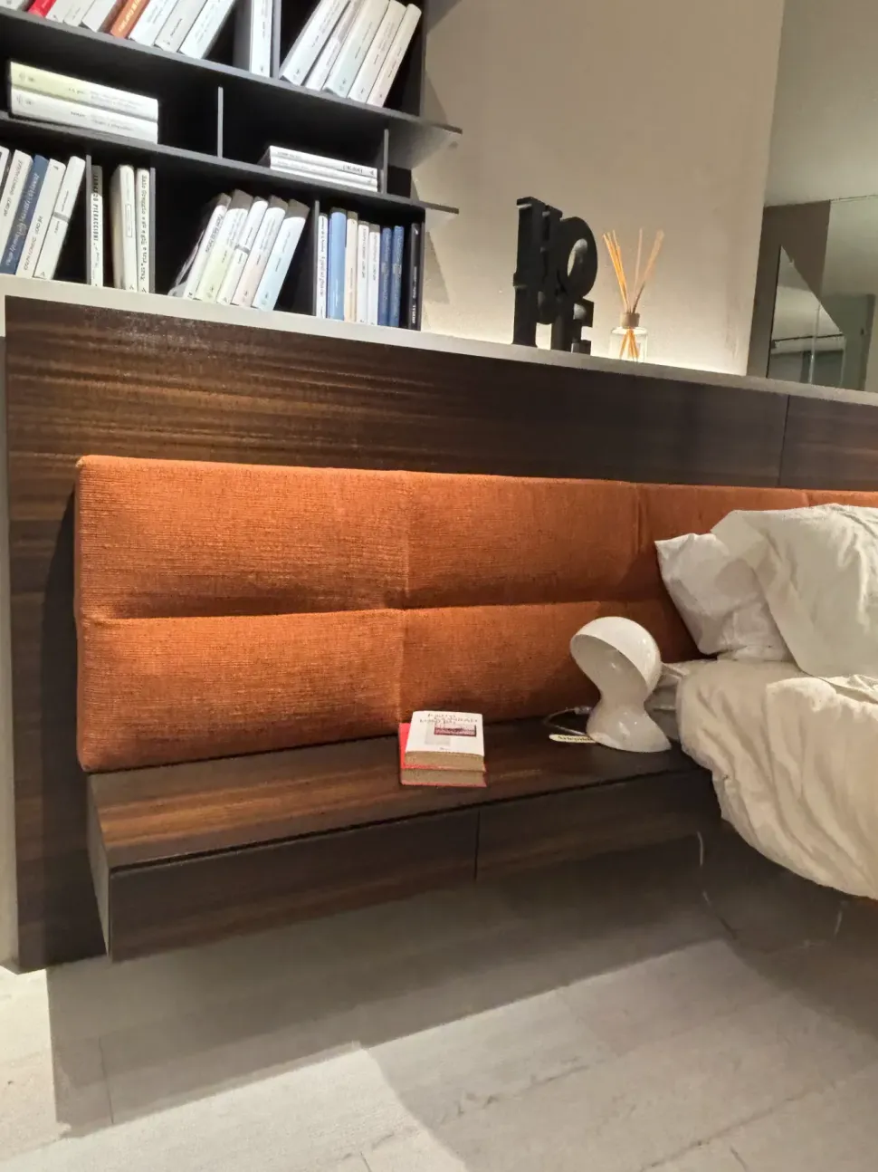 Letto matrimoniale Letto presotto sospeso pari e dispari Presotto con uno sconto IMPERDIBILE