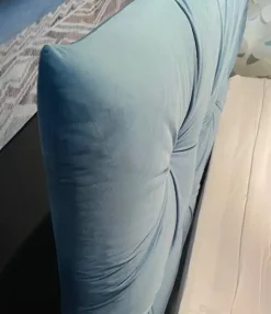 Letto matrimoniale Letto maxi velluto pronta consegna Md work con uno sconto IMPERDIBILE