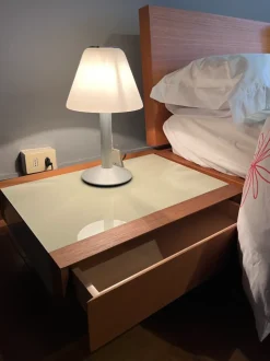 Letto matrimoniale Lever Former con un ribasso IMPERDIBILE