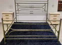 Letto matrimoniale Modello rosa Artigianale con un ribasso IMPERDIBILE