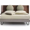 Letto matrimoniale moderno Hug collection Noctis a prezzo ribassato