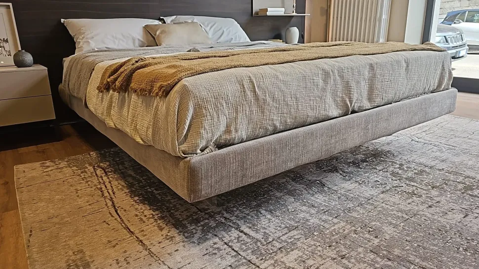 Letto matrimoniale moderno Side Adok a prezzo scontato