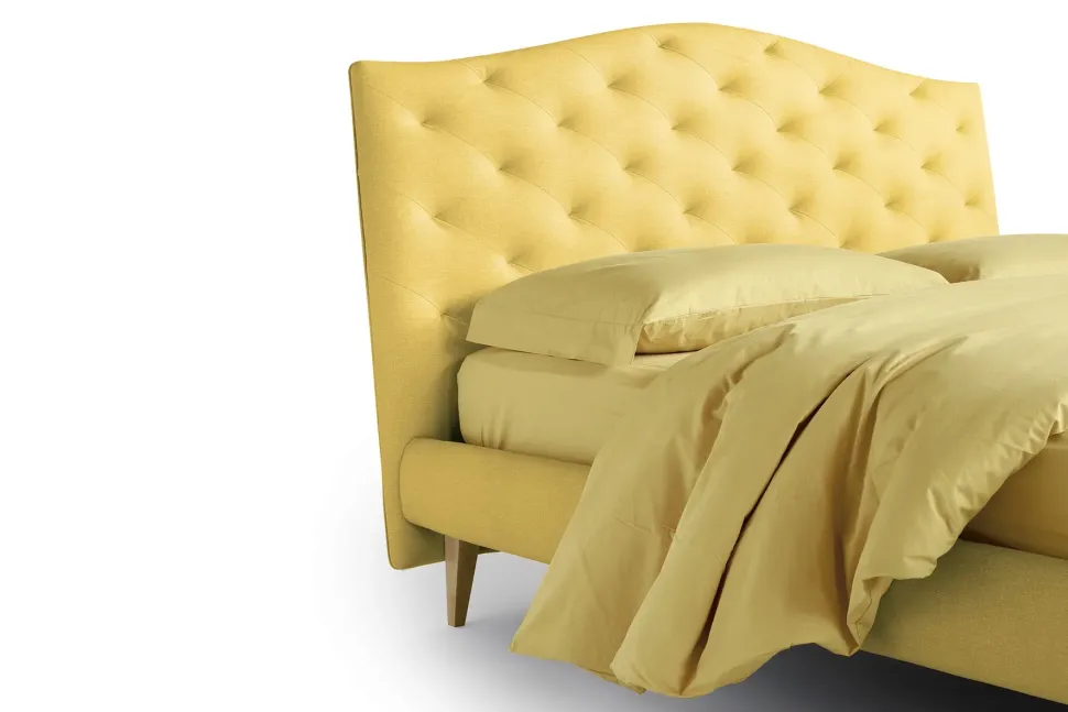 Letto matrimoniale moderno Lyle capitonnè Noctis a prezzo scontato