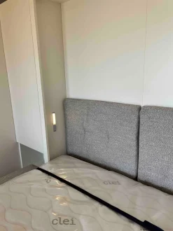 Letto matrimoniale moderno Tango divano 270 Clei a prezzo scontato