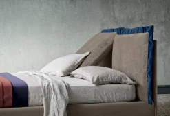 Letto matrimoniale moderno Oliver Felis a prezzo scontato