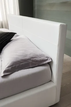 Letto matrimoniale moderno Living Gev salotti a prezzo scontato