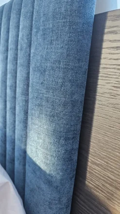 Letto matrimoniale moderno Roxy Tomasella a prezzo ribassato