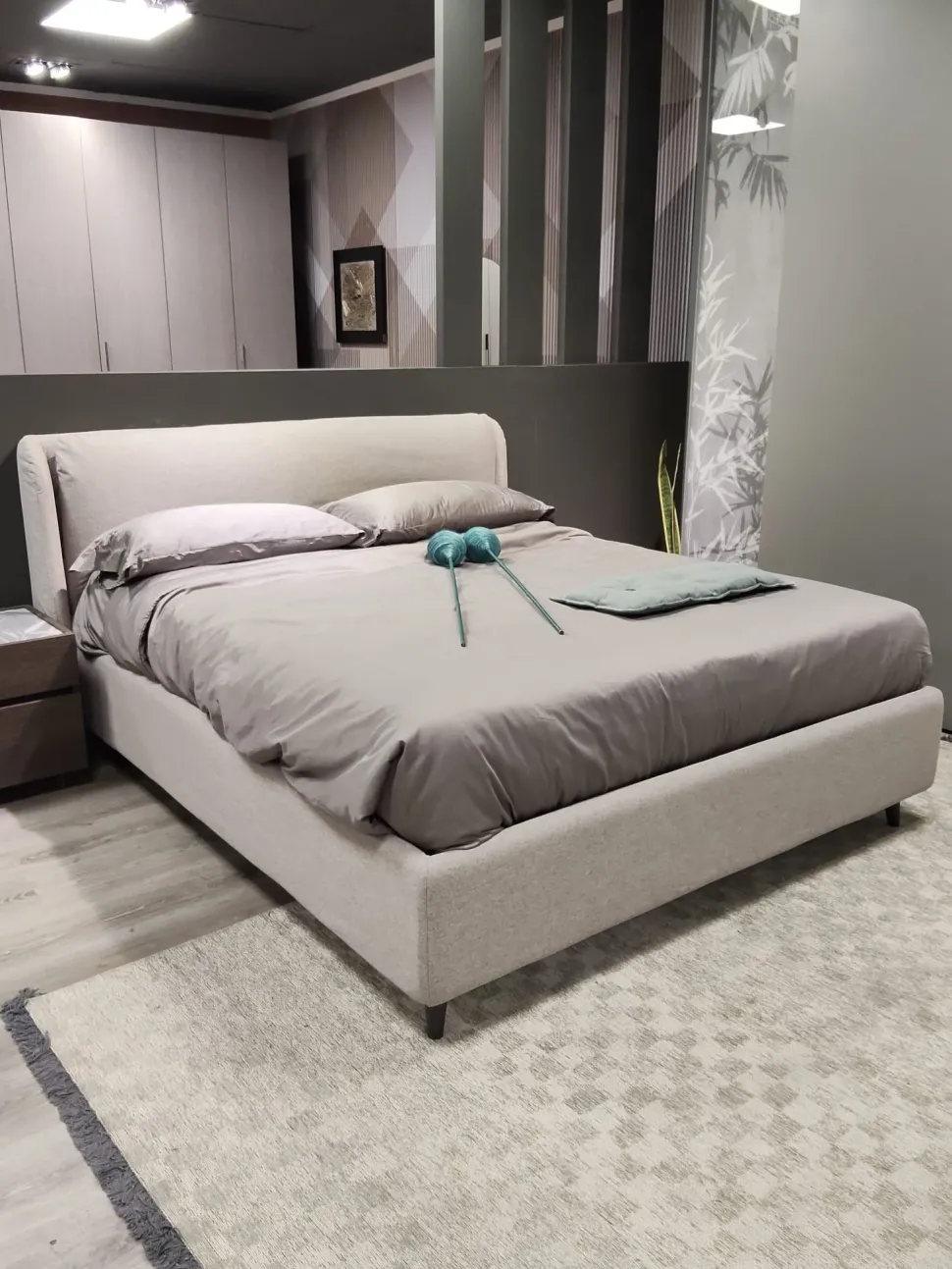 Letto moderno con contenitore Nevis rimar Artigianale a prezzo scontato
