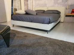 Letto moderno con giroletto Flann air 2.0 Ditre italia a prezzo scontato