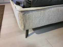 Letto moderno con giroletto Flann air 2.0 Ditre italia a prezzo scontato