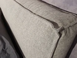 Letto moderno con giroletto Flann air 2.0 Ditre italia a prezzo scontato