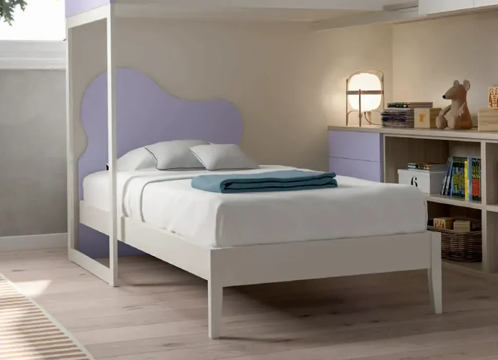 Letto moderno con pediera Nuvola Zg mobili a prezzo ribassato