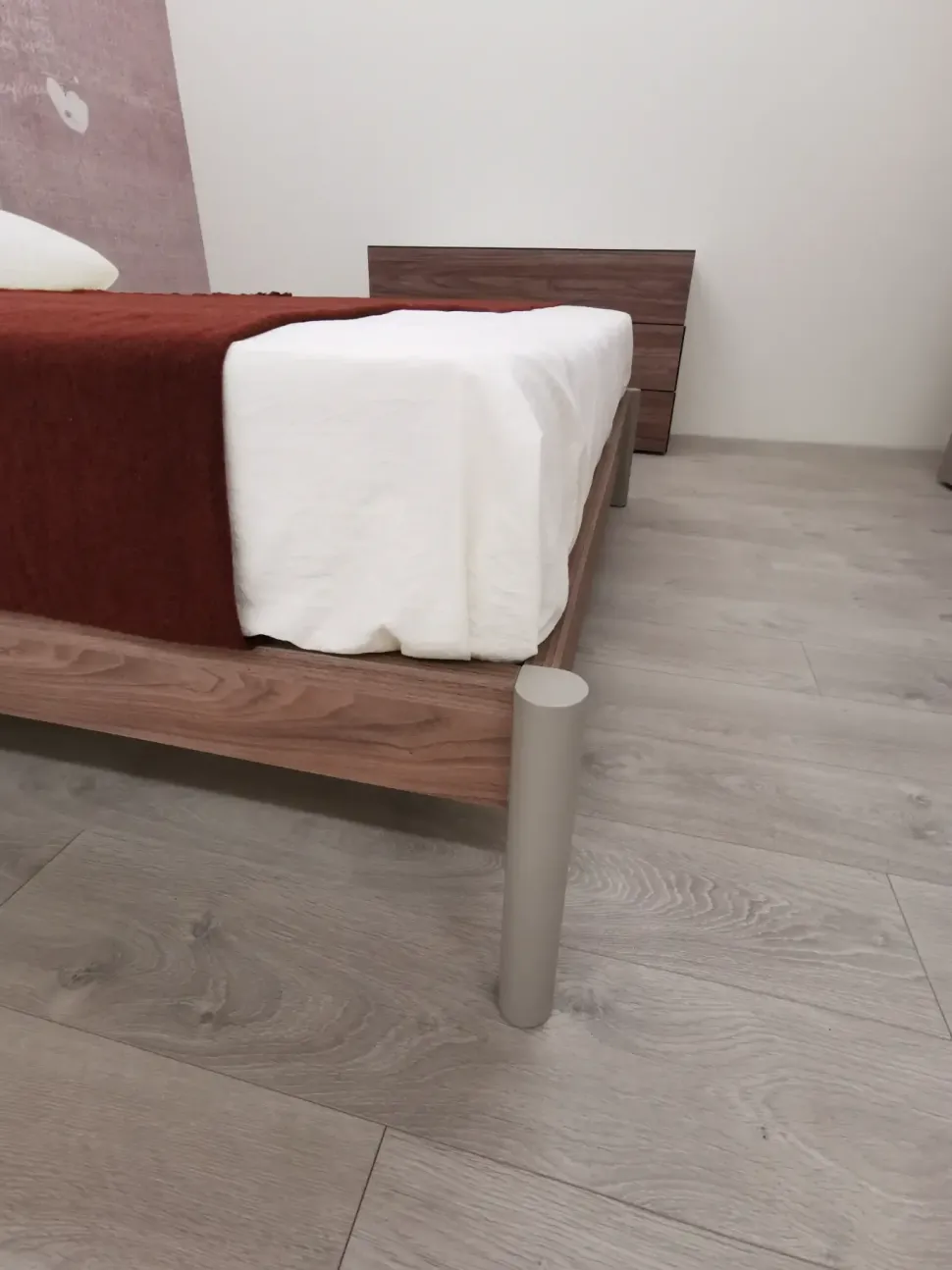 Letto moderno con piedini Eden soft Dielle modus a prezzo scontato