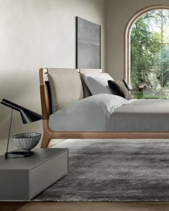 Letto moderno con piedini Tepu Dall'agnese a prezzo scontato