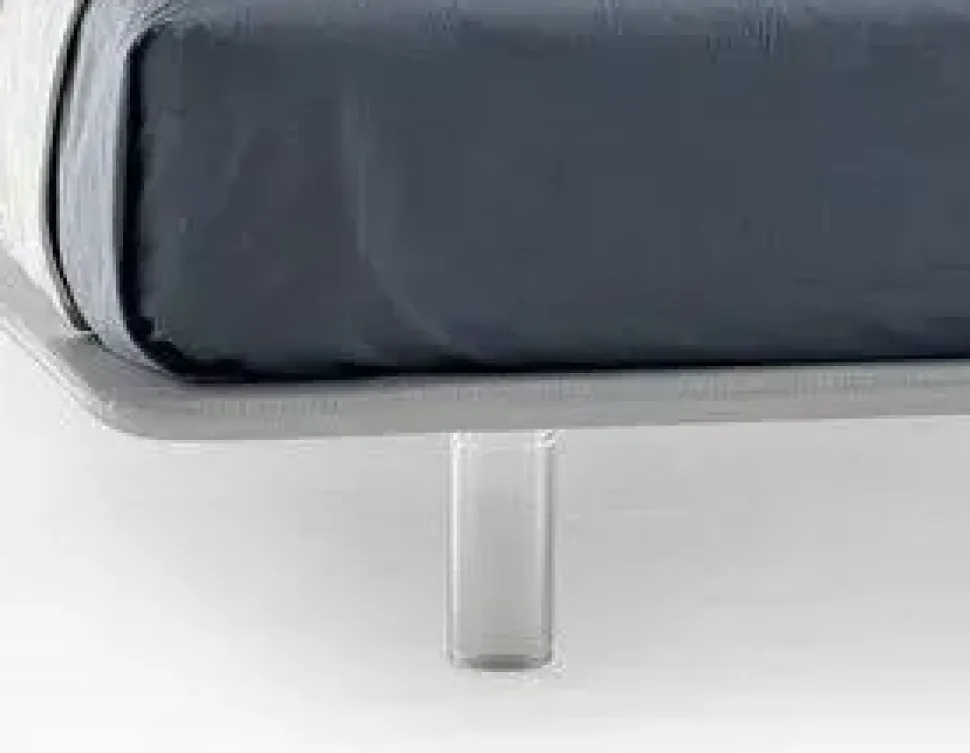 Letto moderno Crook Samoa con uno sconto del 35%