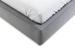 Letto moderno Herman Collezione esclusiva con un ribasso del 46%