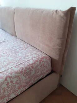 Letto moderno Iorca Bolzan con uno sconto del 29%