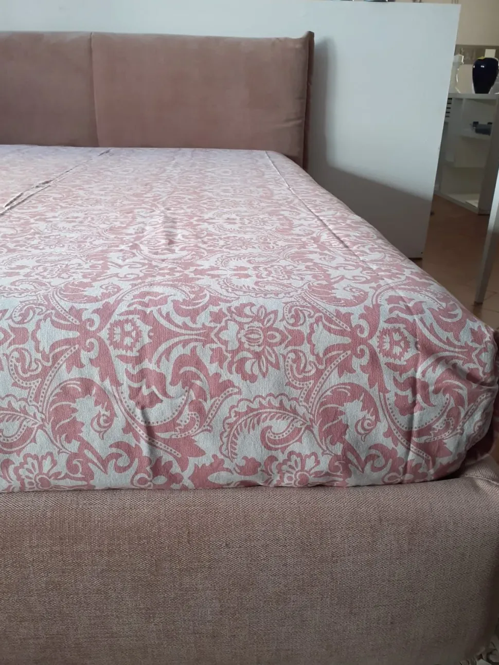 Letto moderno Iorca Bolzan con uno sconto del 29%