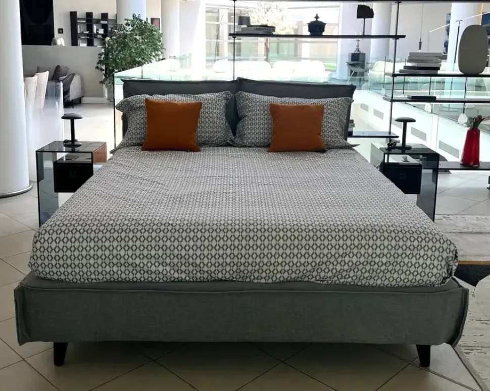 Letto moderno Metro di Oggioni SCONTATO