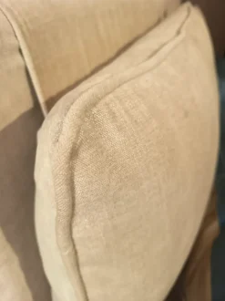 Letto moderno Nisida Altrenotti con uno sconto del 30%