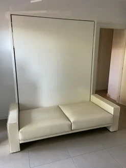 Letto moderno Penelope 2 sofa' - braccioli larghi Clei con un ribasso del 30%