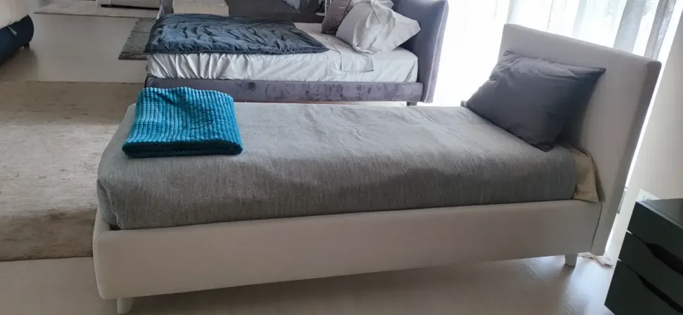 Letto moderno Sander di V&nice SCONTATO