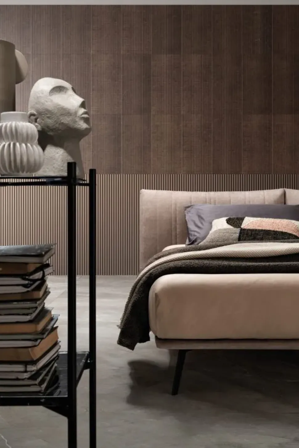 Letto moderno Warp Samoa con un ribasso esclusivo