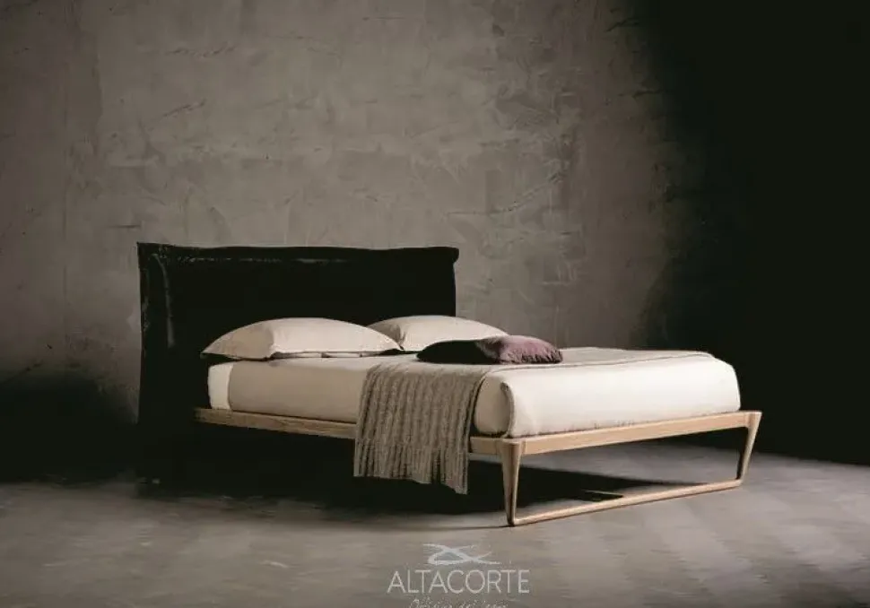 Letto Pegaso Alta corte SCONTATO a PREZZI OUTLET