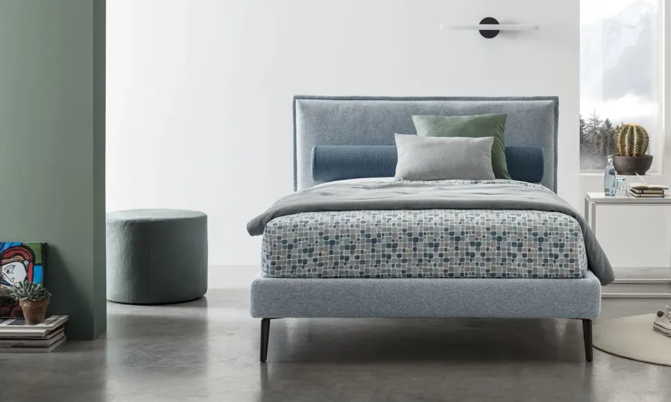 Letto piazza e mezzo con gambe Pascal V&nice a prezzo scontato.