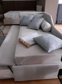 Letto singolo con giroletto Line Bolzan a prezzo ribassato