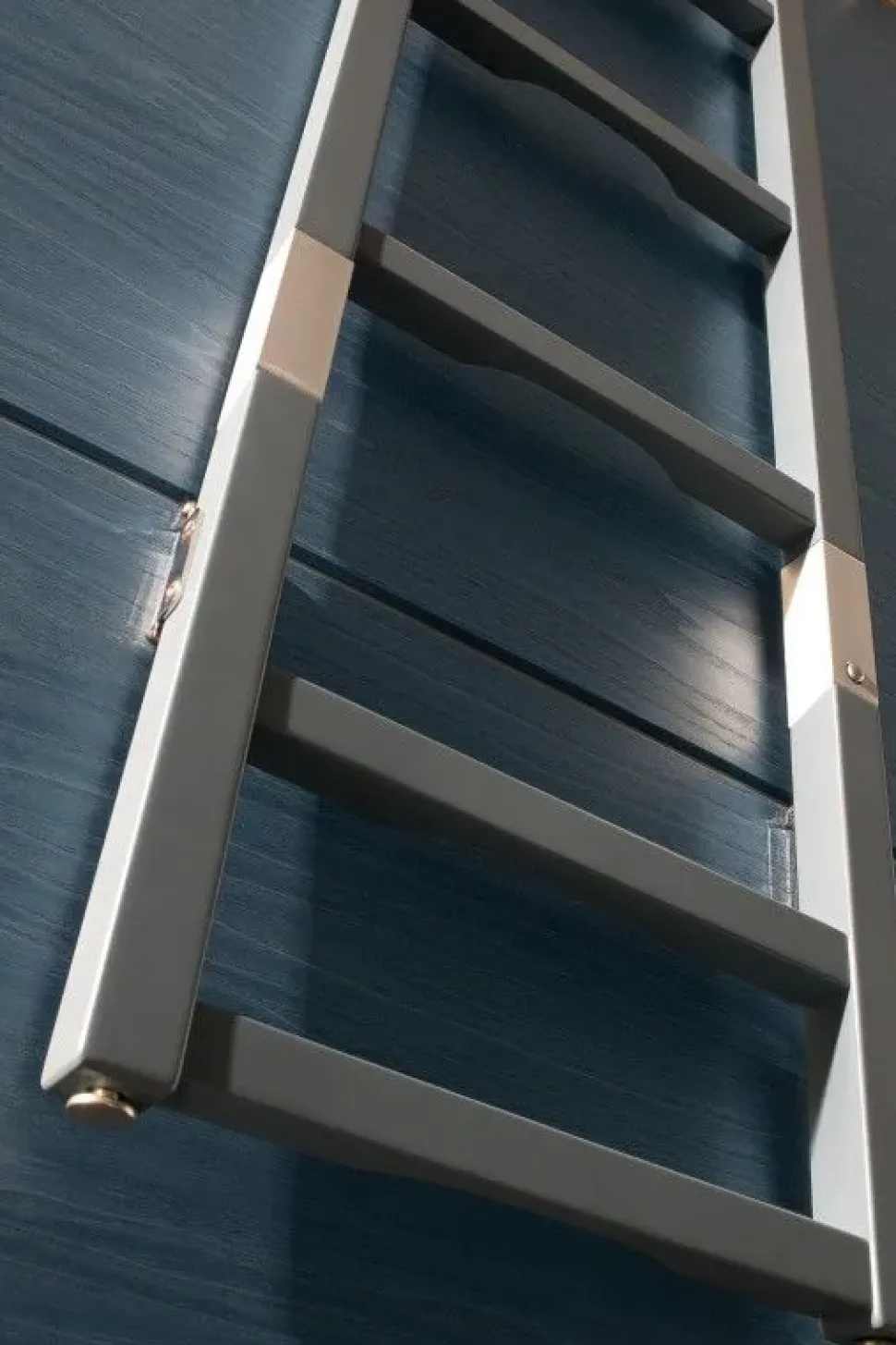 Letto Viola Artigianale SCONTATO a PREZZI OUTLET